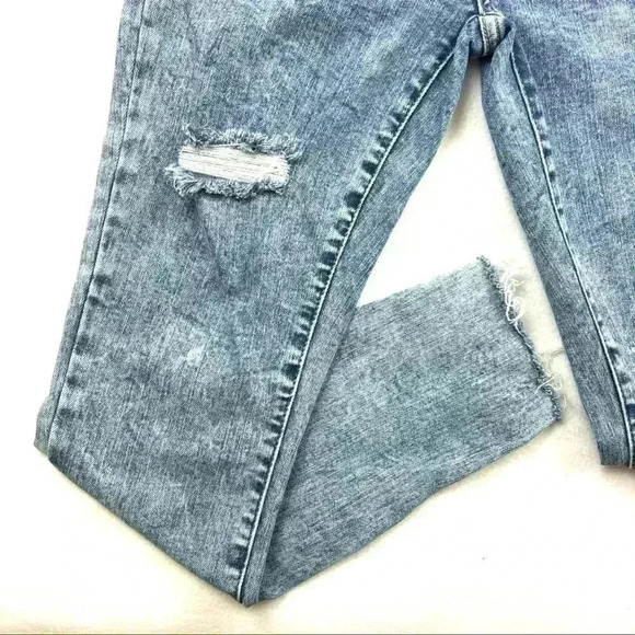 Judy Blue Acid Wash Distress Highrise Stretch Tummy Control Ankle Jean Size 7/27 - Picture 5 of 16